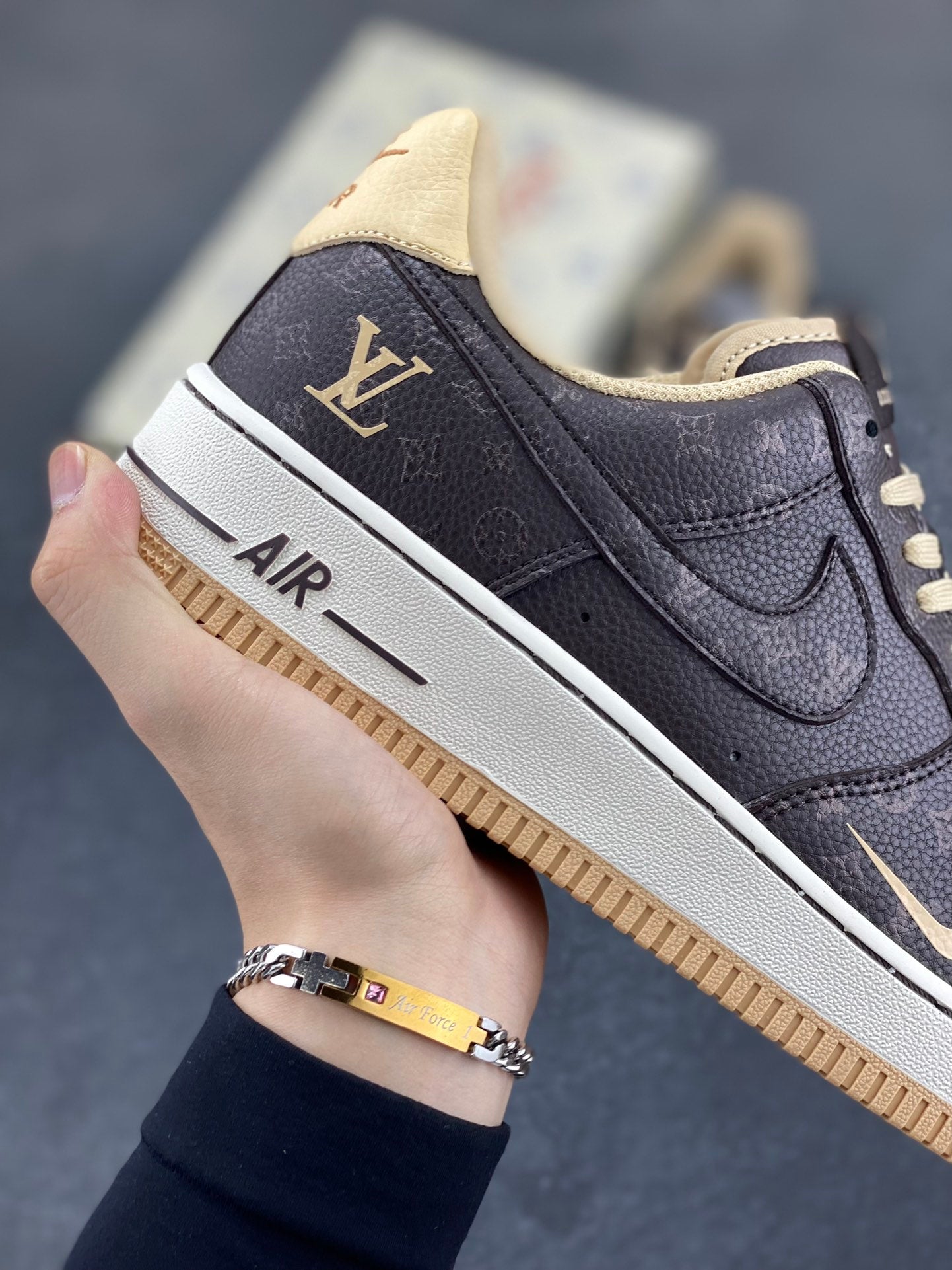 Nike Air Force 1 Low - LV