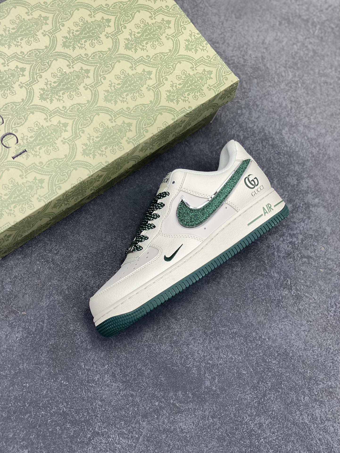 Nike Air Force 1 Low - Gucci