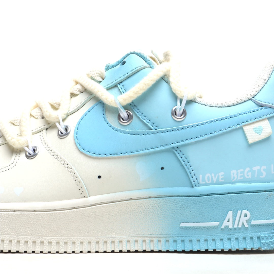 Nike Air Force 1 Low