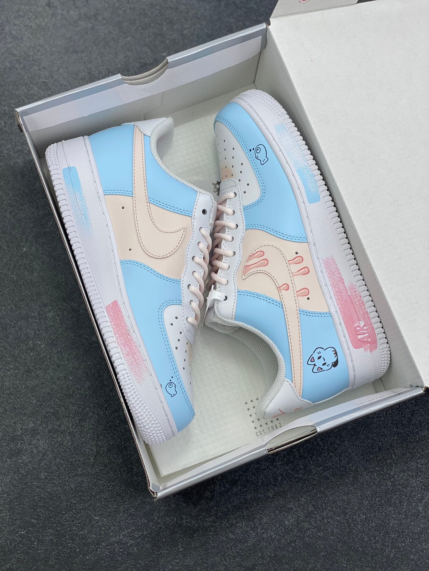 Nike Air Force 1 Low