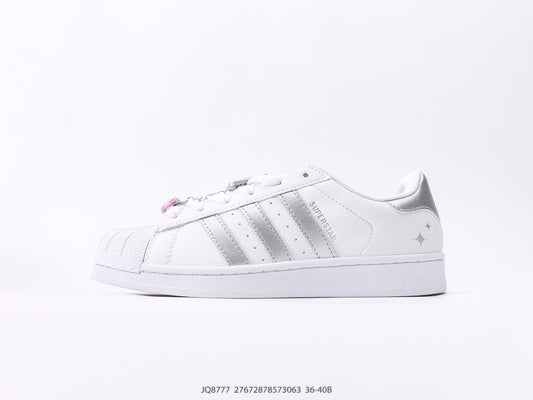 Adidas Superstar