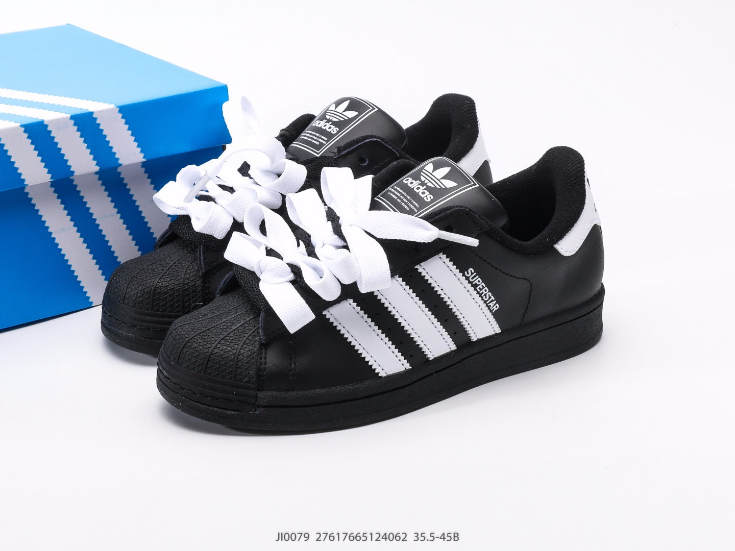 Adidas Superstar